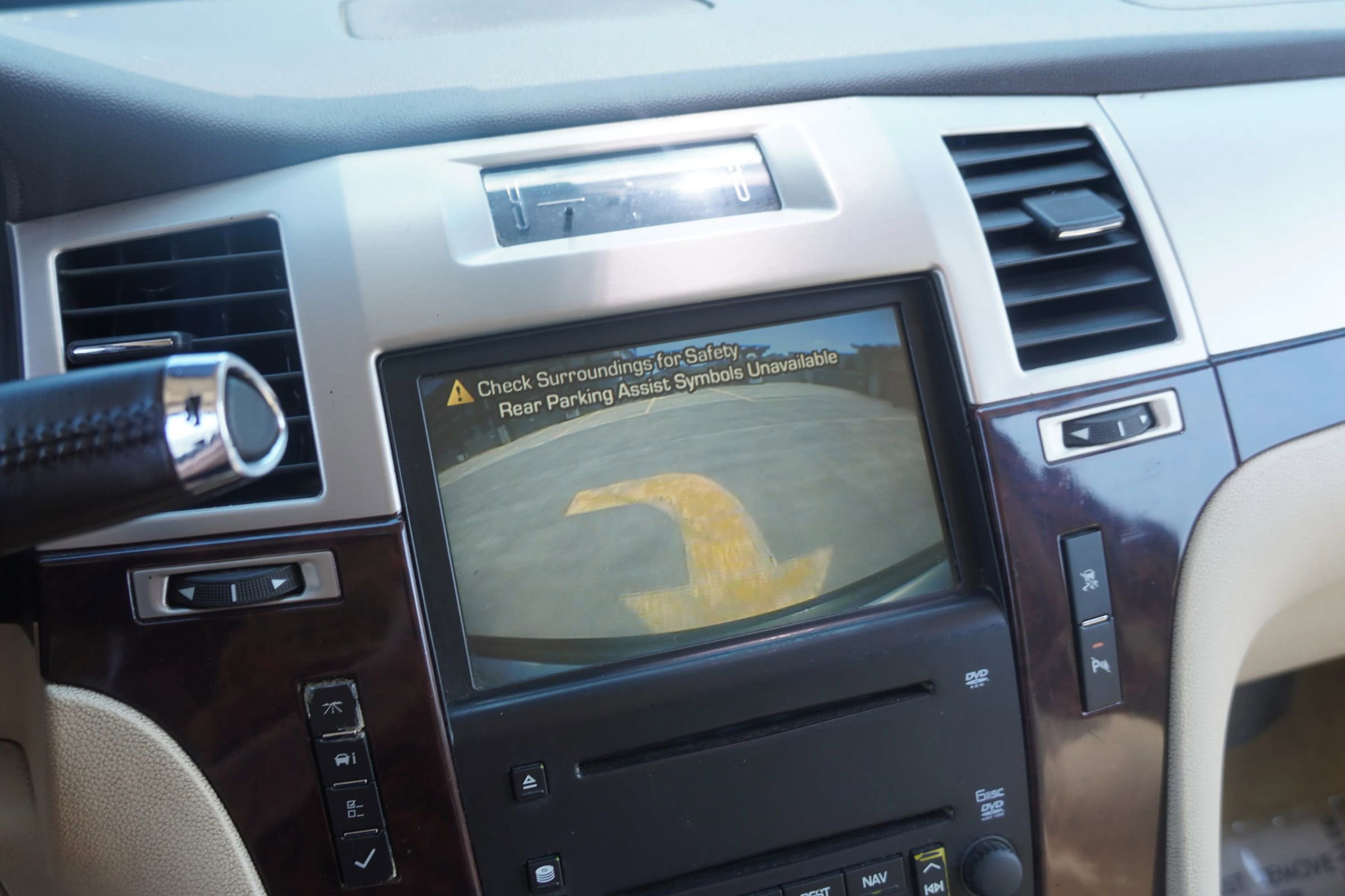 Used 2008 Cadillac Escalade AWD image 29