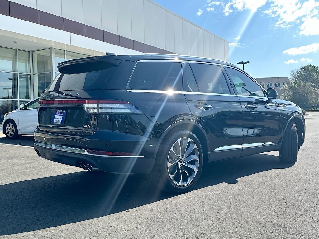 Certified 2025 Lincoln Aviator Reserve w/ Illumination Package image 7