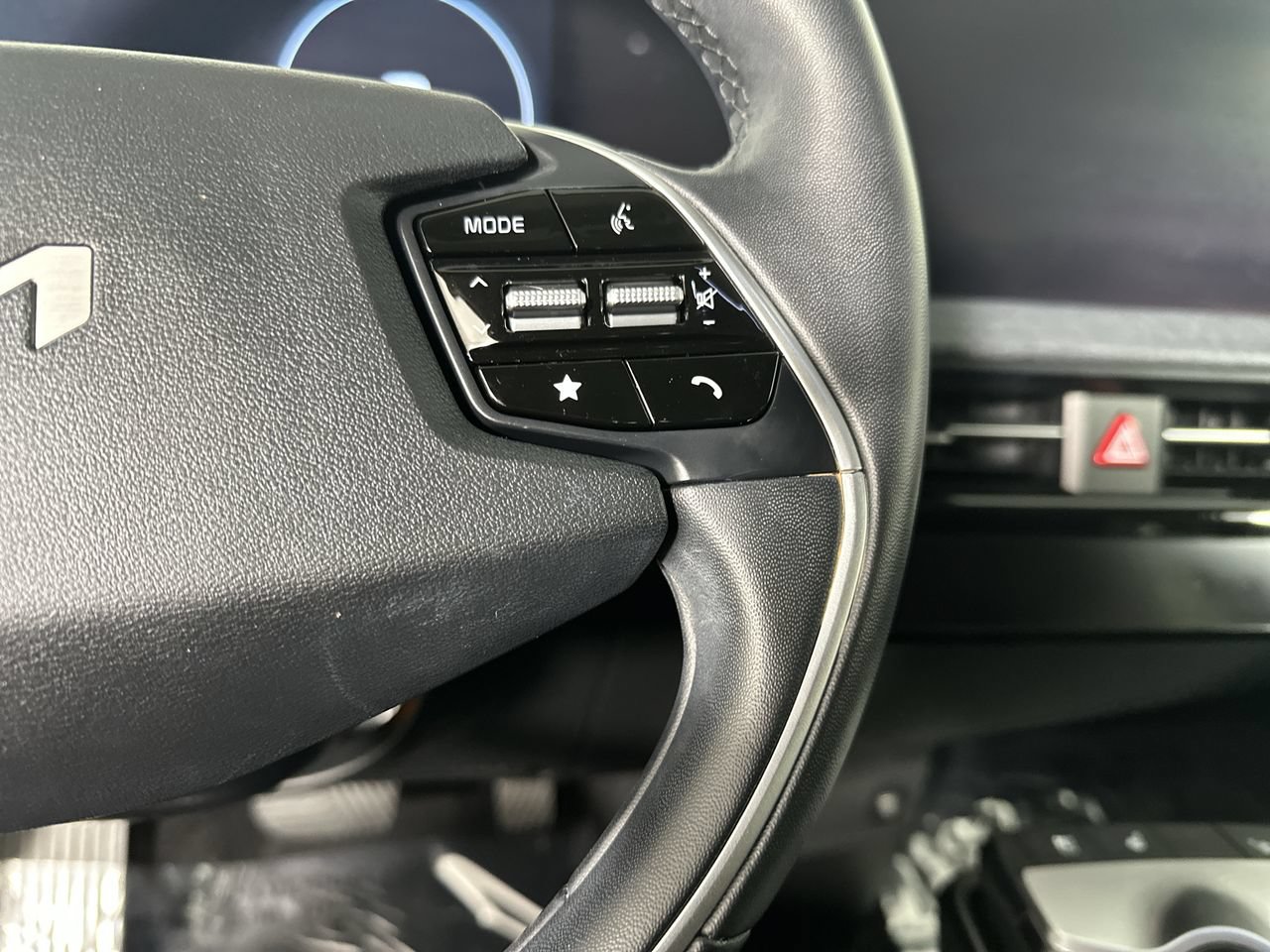 Certified 2023 Kia EV6 Wind RWD image 12