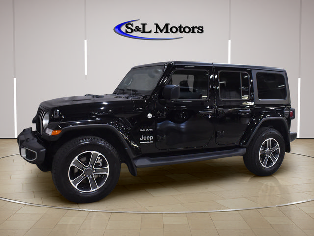 Used 2023 Jeep Wrangler Unlimited Sahara AWD/4WD image 3