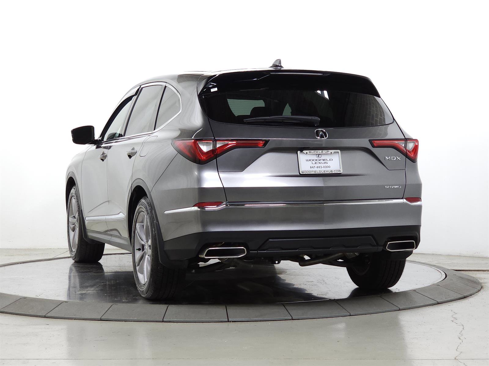 Used 2023 Acura MDX SH-AWD image 5