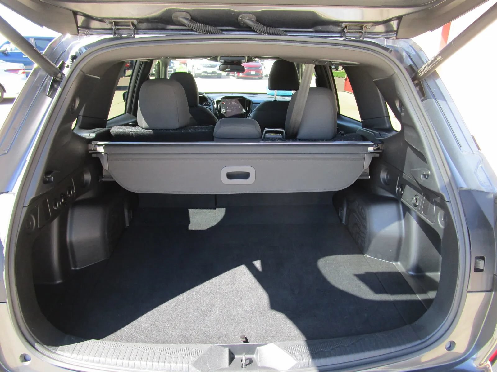 Used 2025 Subaru Forester Premium AWD/4WD image 18