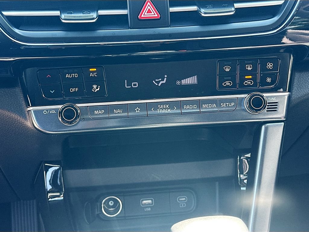 Certified 2024 Kia Seltos S FWD image 16