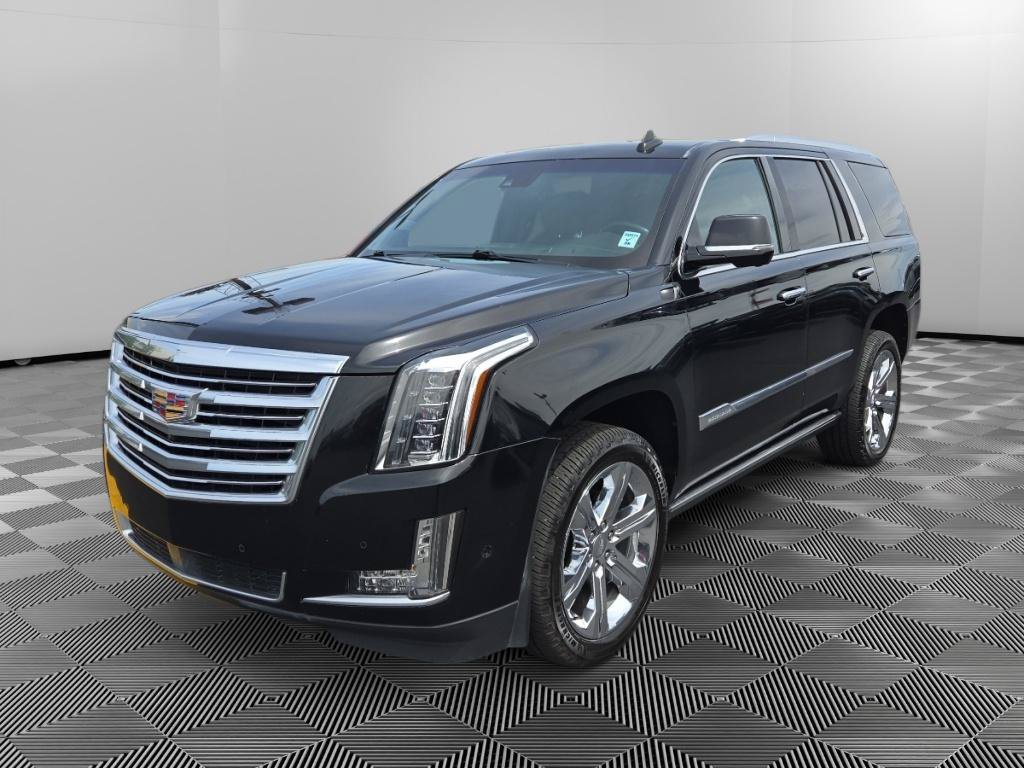 Used 2017 Cadillac Escalade Platinum AWD/4WD image 3