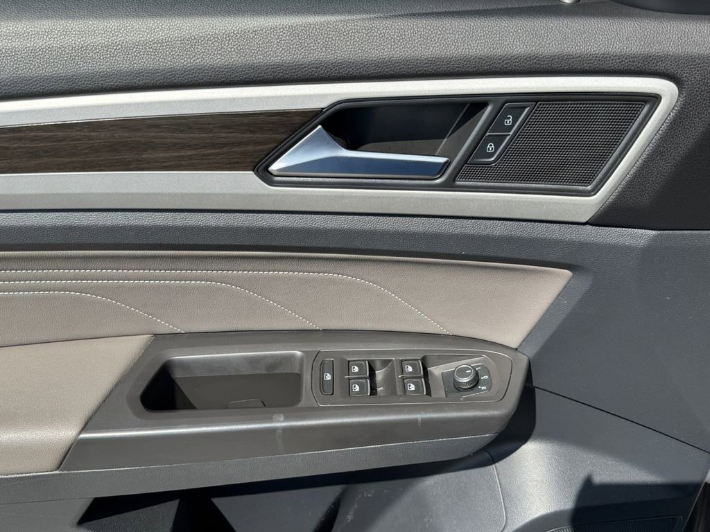 Used 2022 Volkswagen Atlas SE image 23