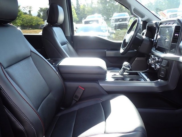 Used 2022 Ford F150 Lariat w/ Equipment Group 502A High image 10