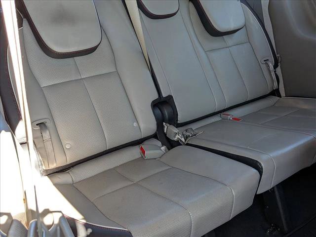 Used 2021 Kia Sedona EX image 16