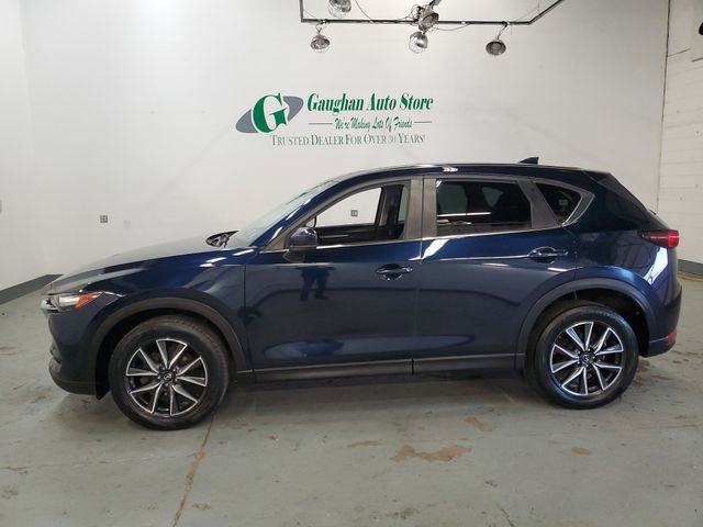 Used 2018 MAZDA CX-5 Touring w/ Preferred Equipment Package AWD/4WD image 3