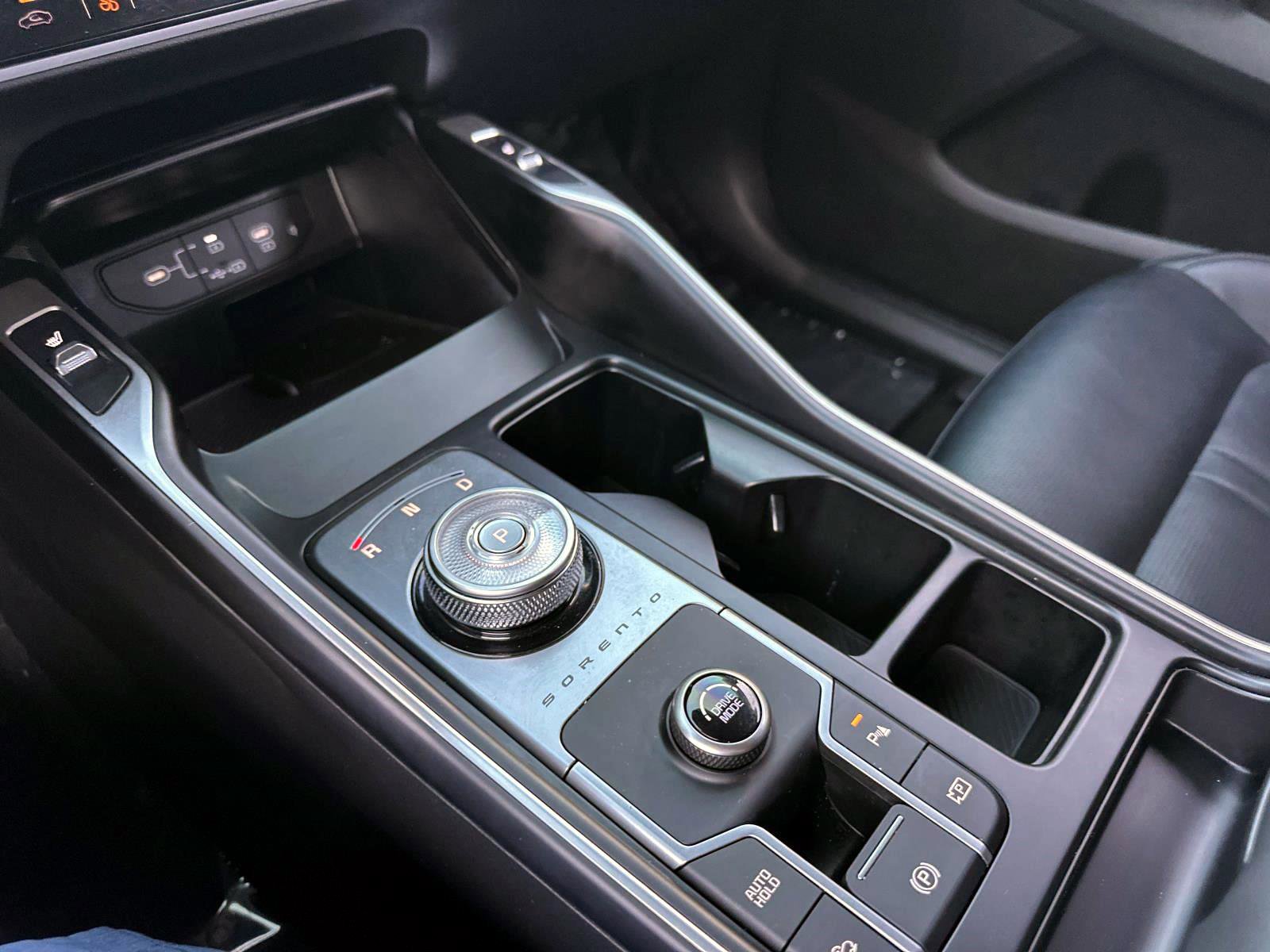 Used 2025 Kia Sorento EX image 27