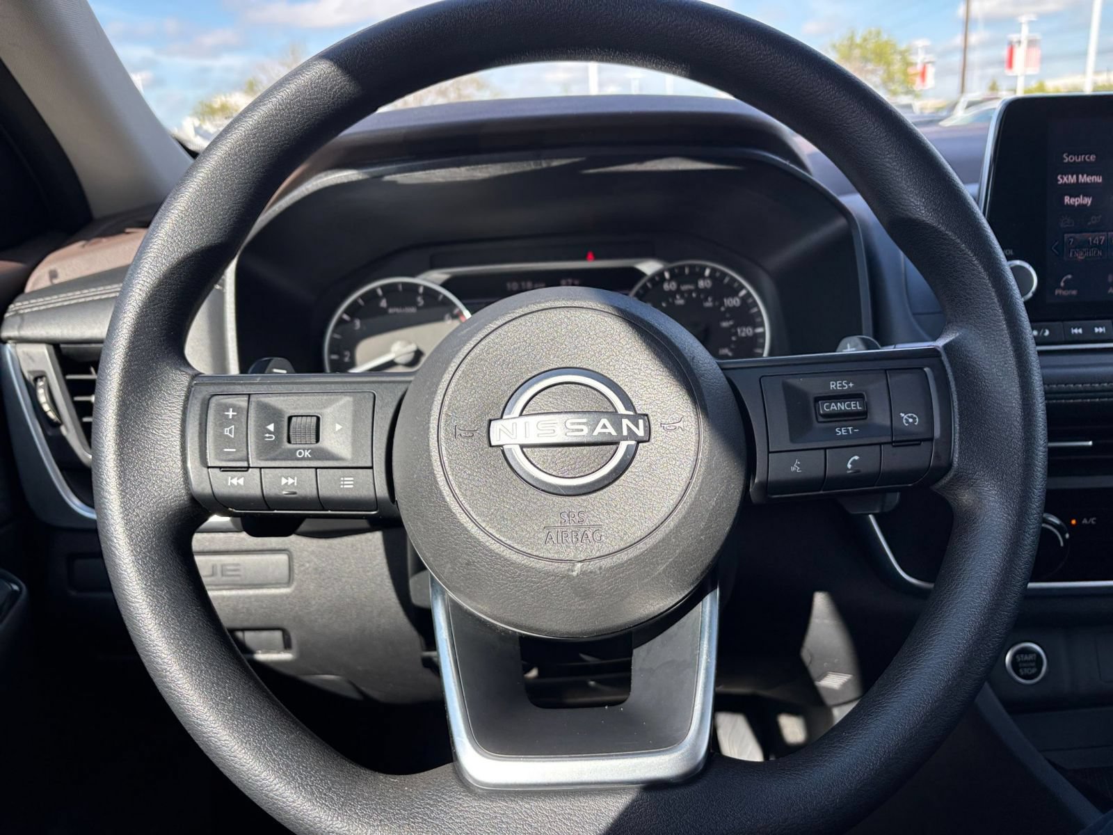 Used 2023 Nissan Rogue S FWD image 26