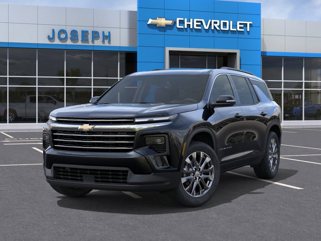 New 2026 Chevrolet Traverse LT w/ Sun and Wheel Package FWD image 8