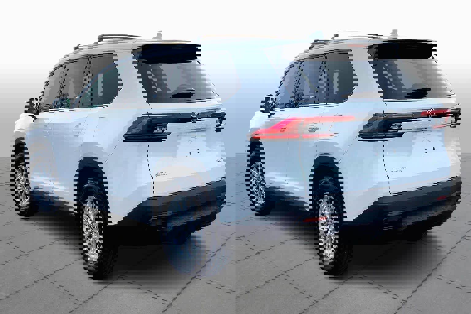 Used 2024 Toyota Grand Highlander XLE image 12