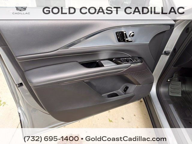 Certified 2024 Cadillac Lyriq Tech AWD/4WD image 15