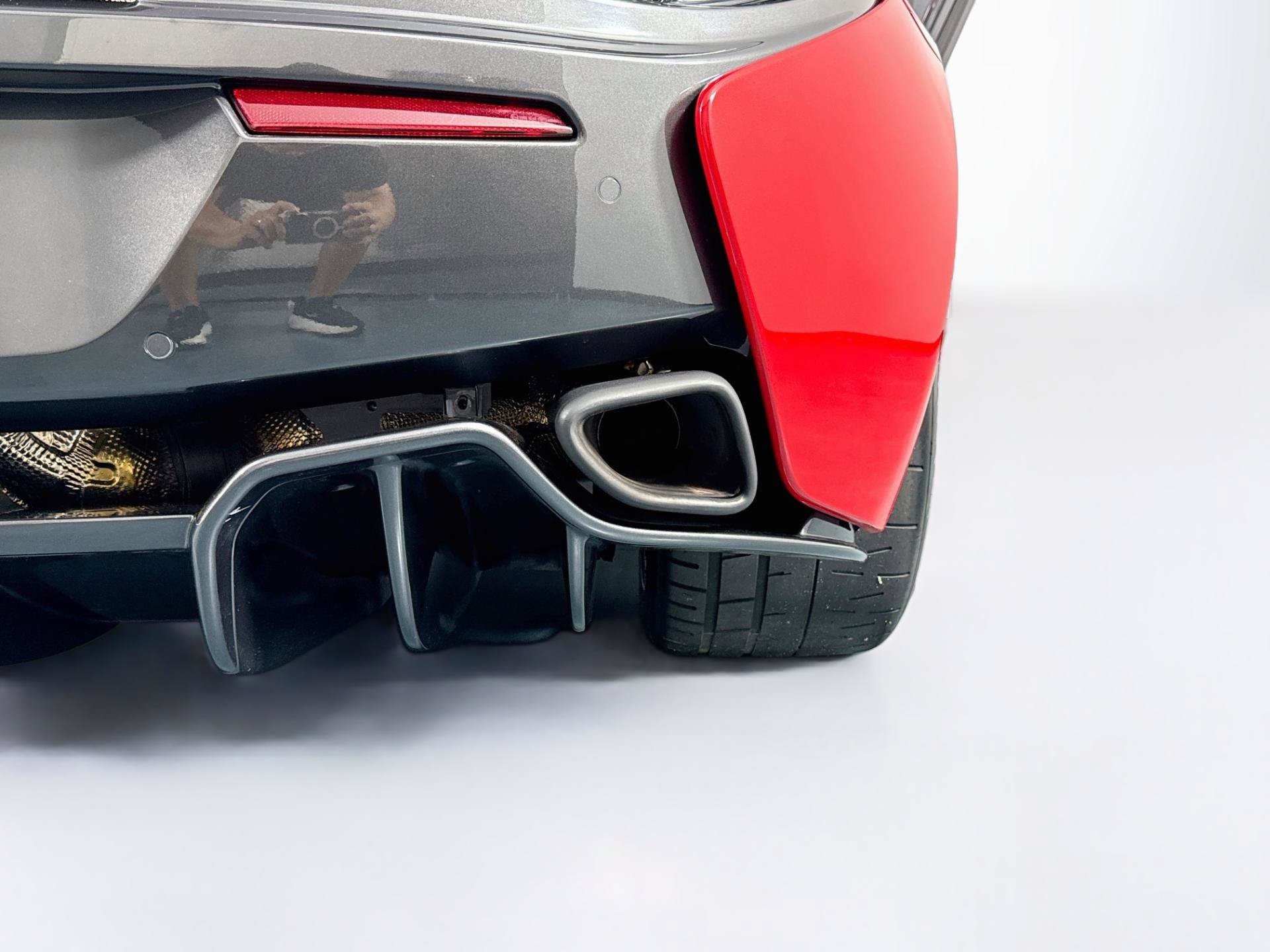 Used 2020 McLaren 620R RWD image 57