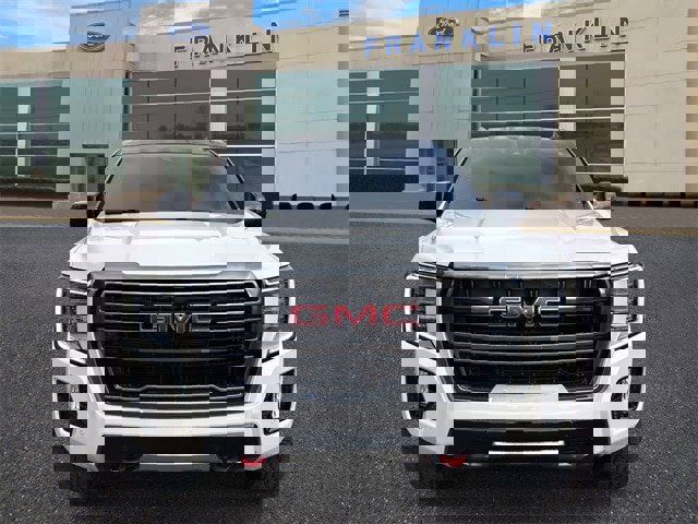 Used 2023 GMC Yukon XL AT4 w/ AT4 Premium Package image 2