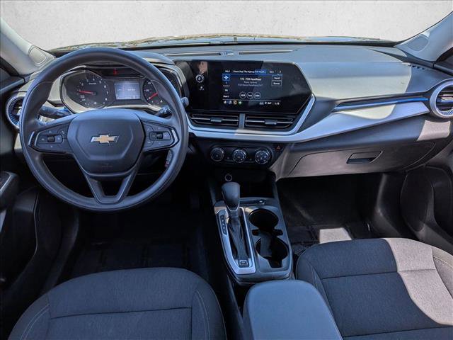 Used 2024 Chevrolet Trax LS w/ LS Convenience Package image 22