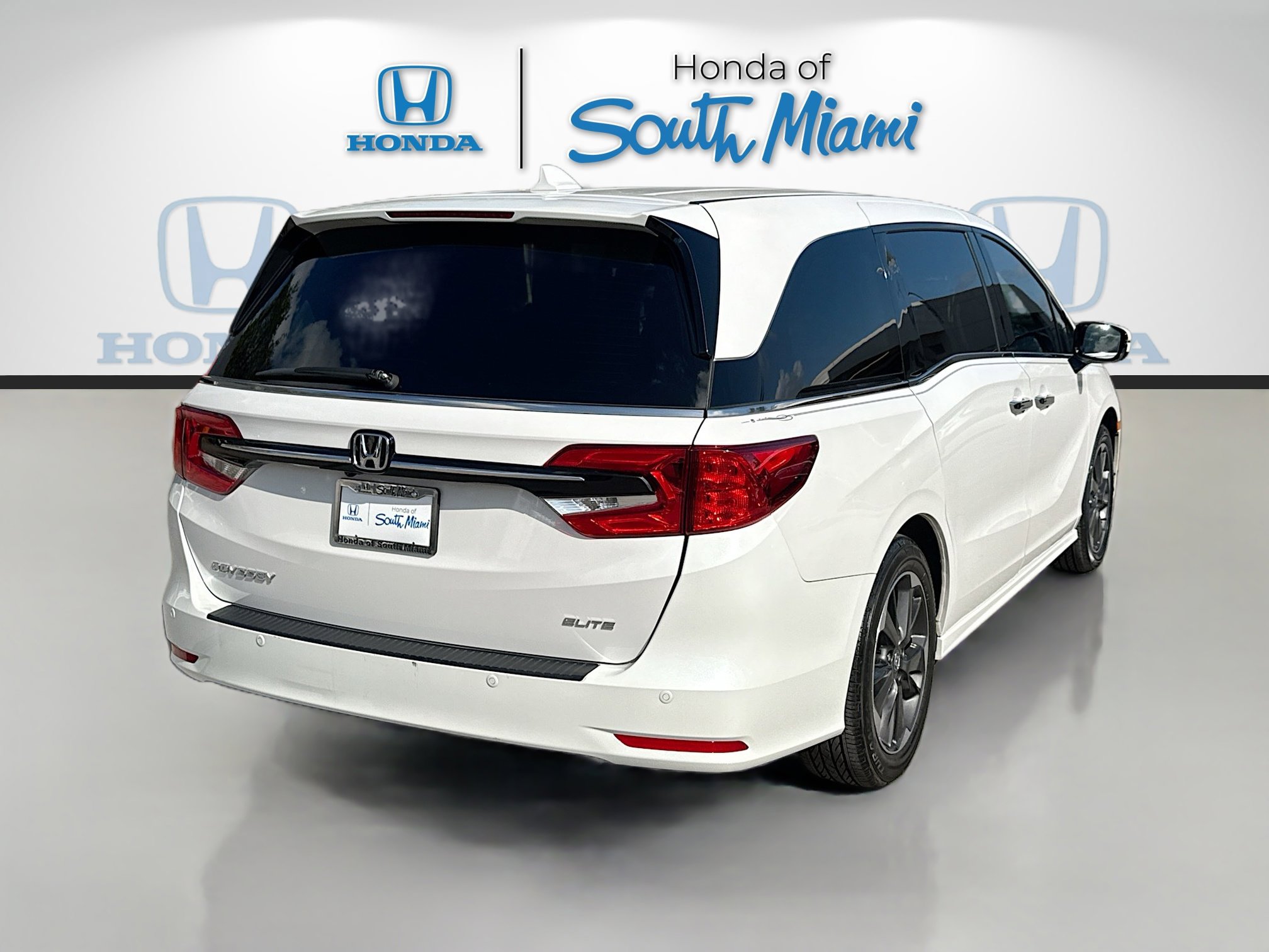 Certified 2024 Honda Odyssey Elite image 7