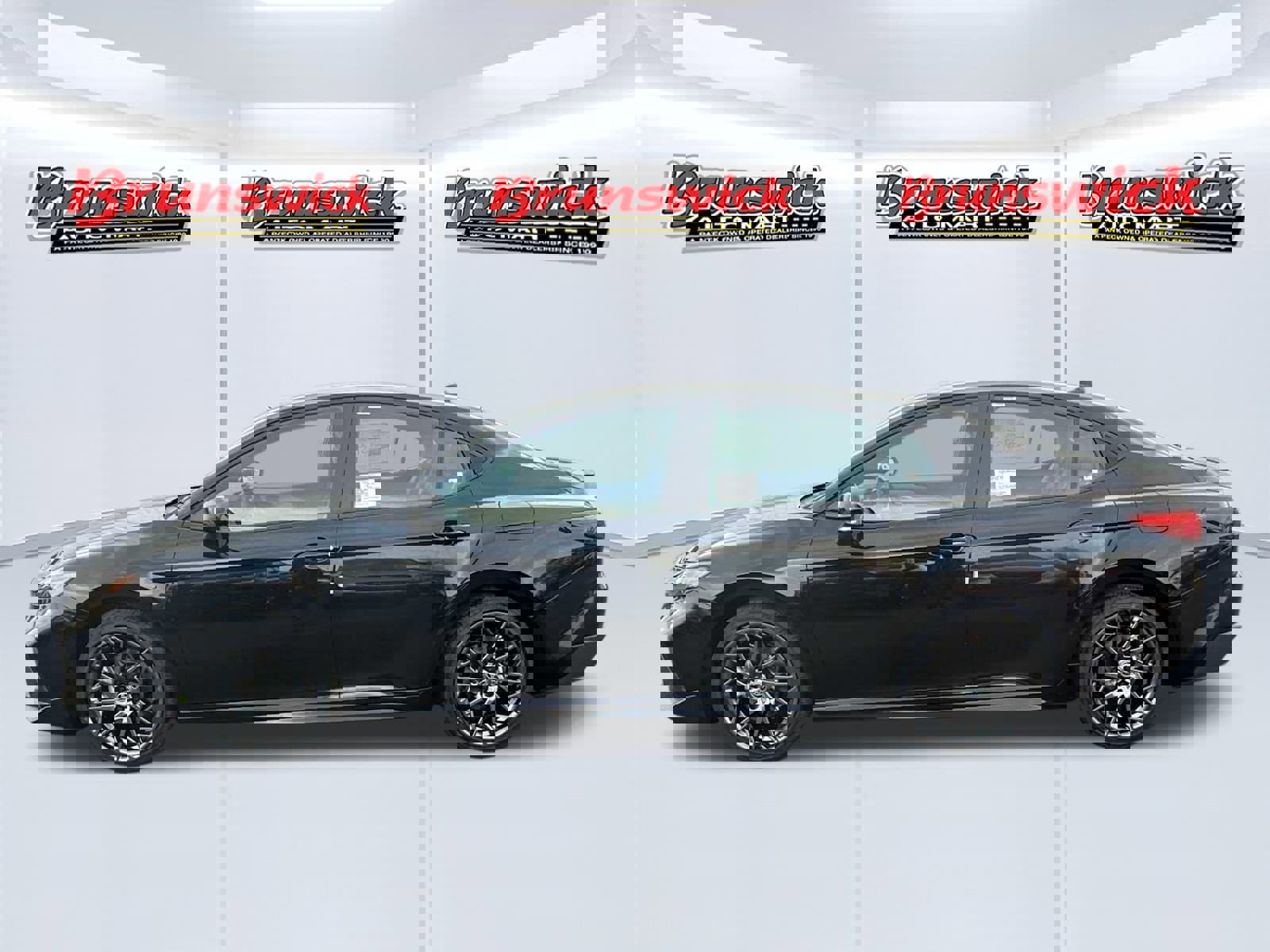 New 2026 Toyota Camry SE image 3