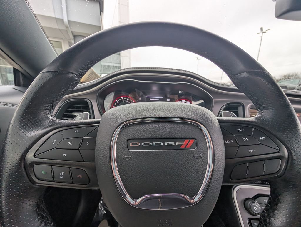 Used 2022 Dodge Challenger GT w/ Plus Package image 17