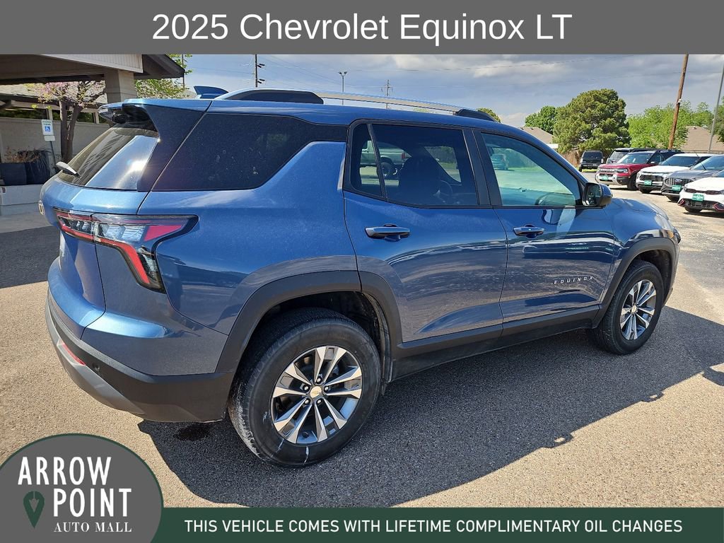 Used 2025 Chevrolet Equinox LT w/ Convenience Package II FWD image 12
