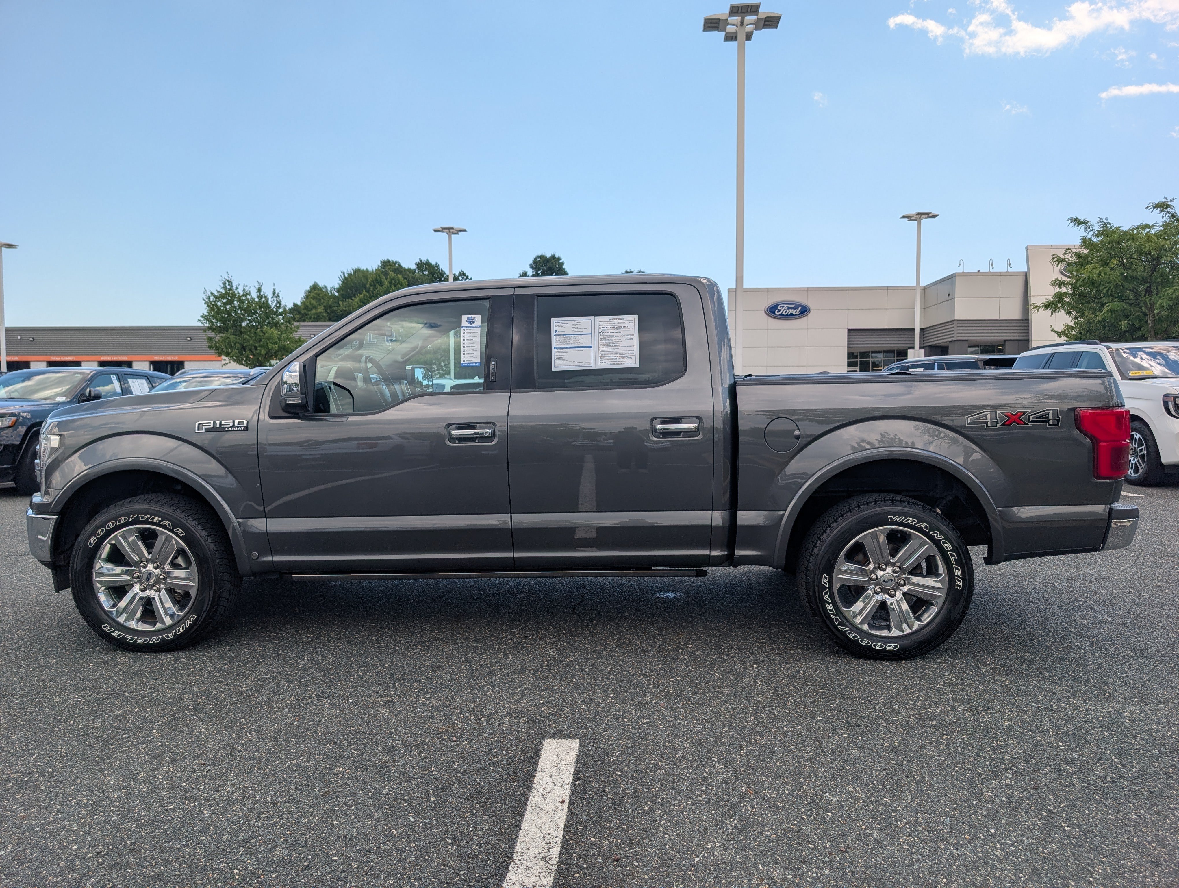 Certified 2019 Ford F150 Lariat w/ Equipment Group 502A Luxury AWD/4WD image 6