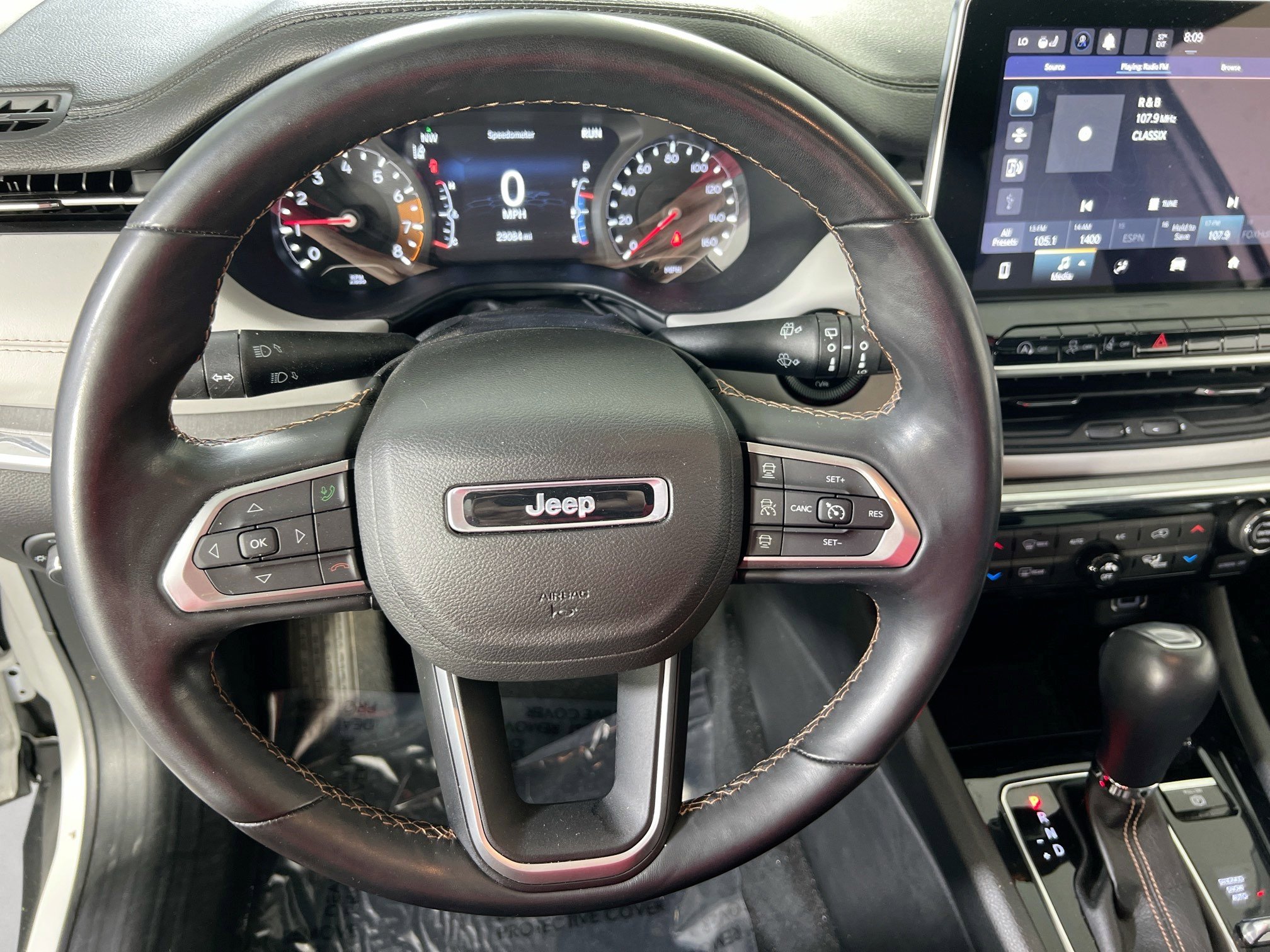 Used 2022 Jeep Compass Limited image 11