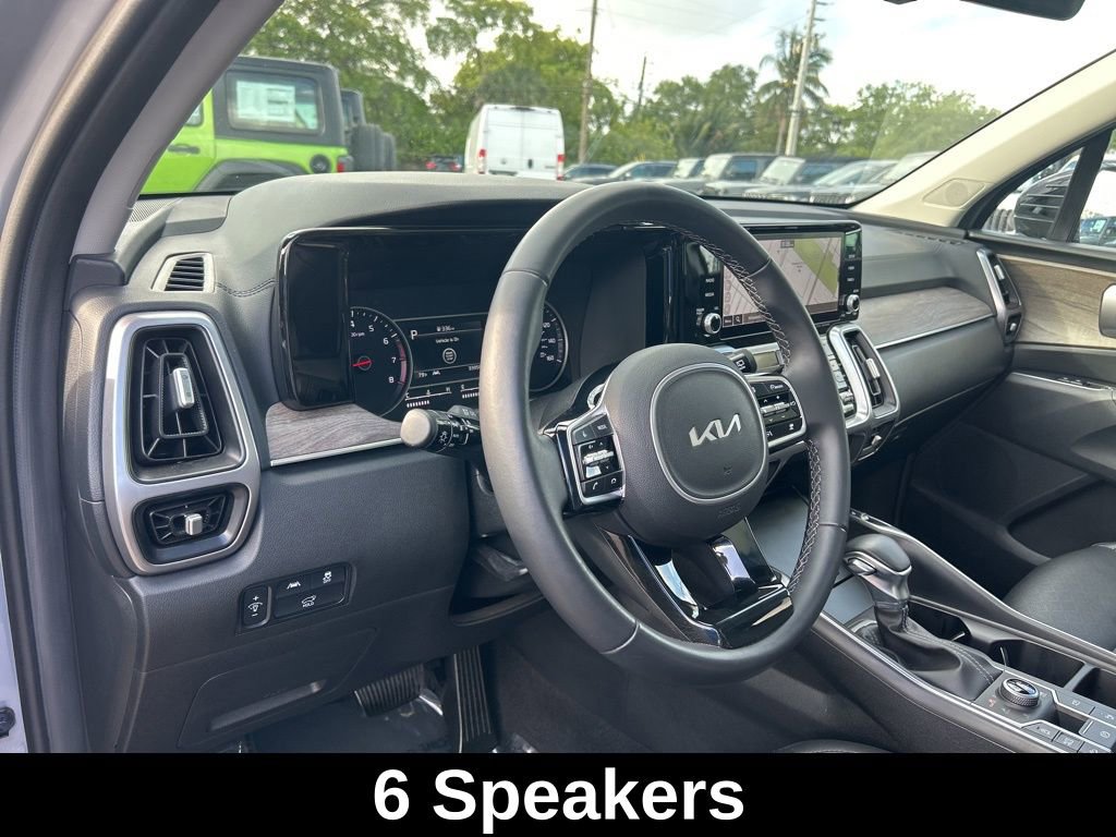 Used 2023 Kia Sorento X-Line EX image 12