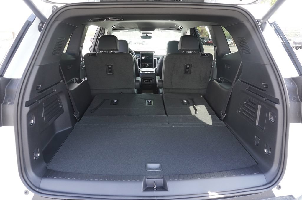 New 2027 GMC Acadia Elevation w/ Super Cruise Package FWD image 10