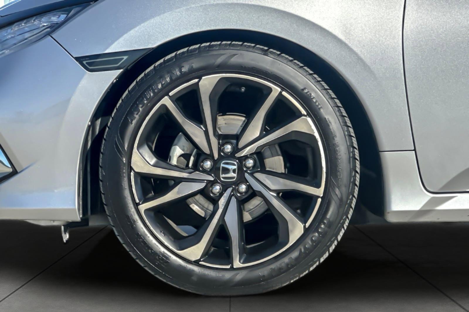 Used 2019 Honda Civic Sport image 24