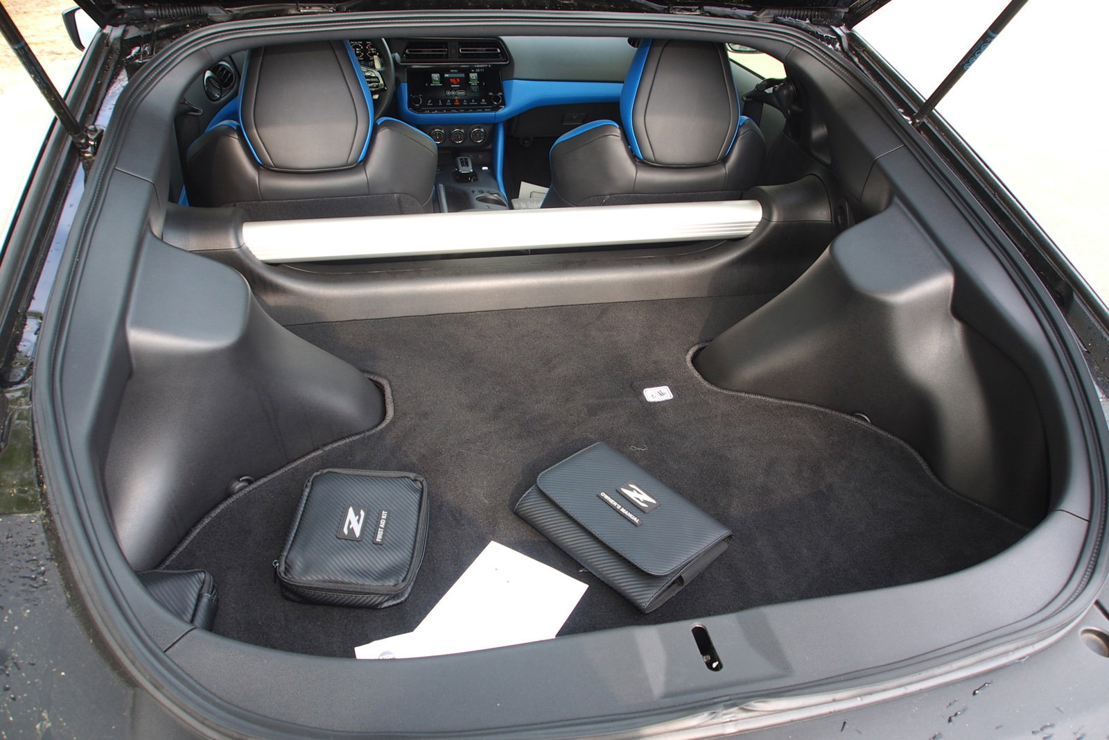 Used 2024 Nissan Z Performance w/ Floor Mat Package image 15