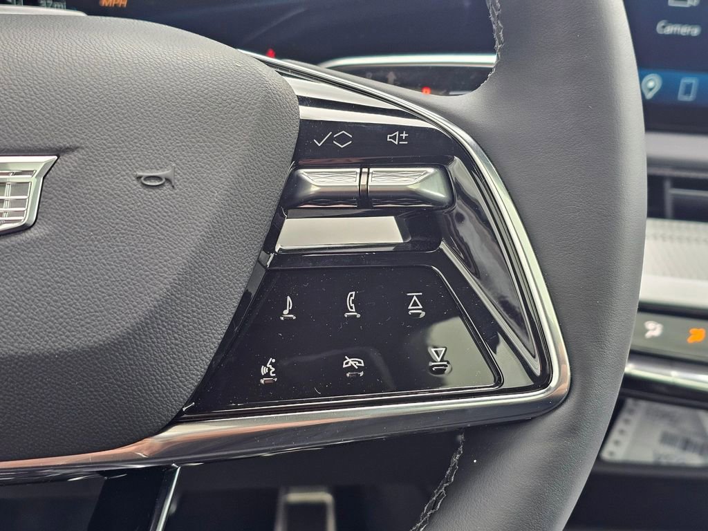 New 2026 Cadillac Optiq Sport 1 image 25