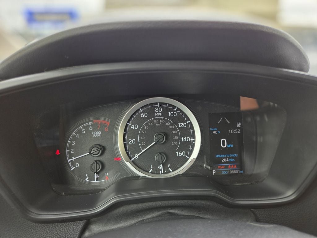Used 2020 Toyota Corolla LE FWD image 18