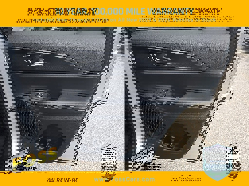 New 2025 Jeep Grand Cherokee Laredo X image 12