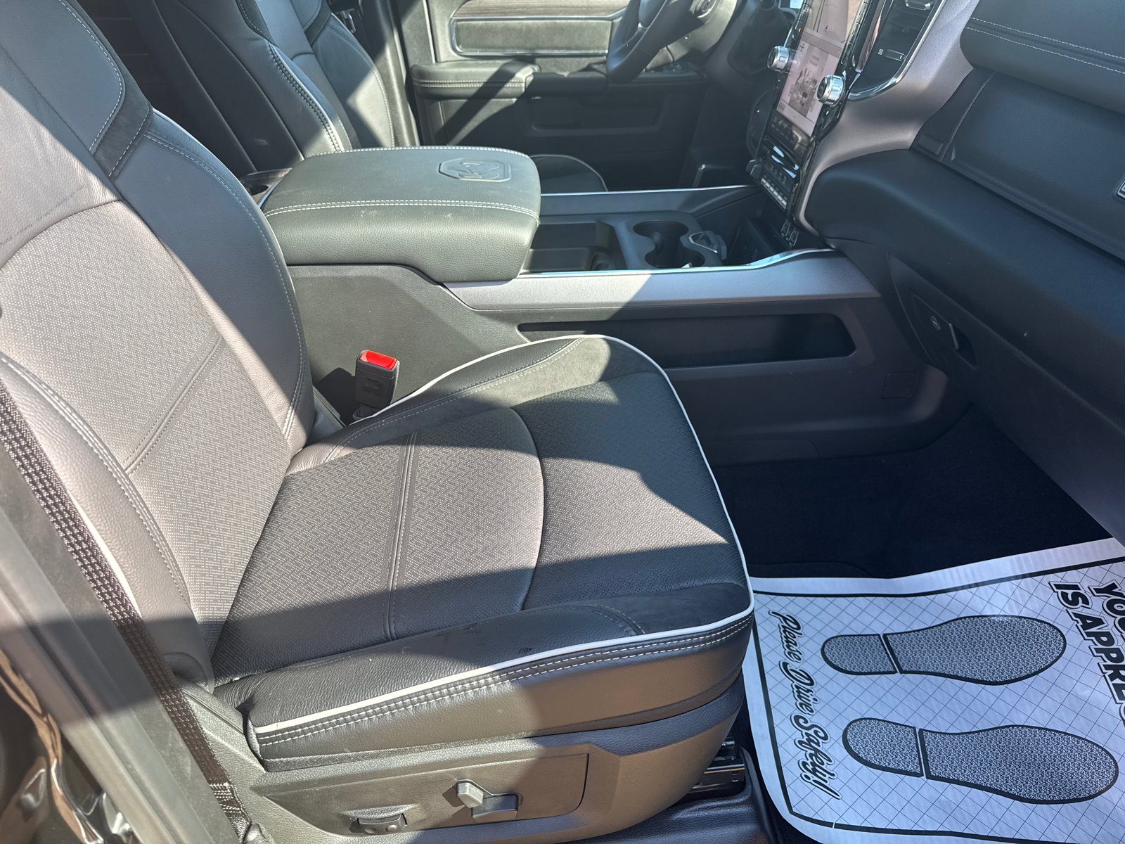 New 2026 RAM 2500 Laramie w/ Night Edition image 13