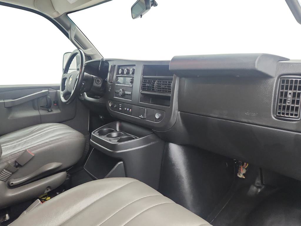 Used 2021 Chevrolet Express 2500 w/ Driver Convenience Package image 18