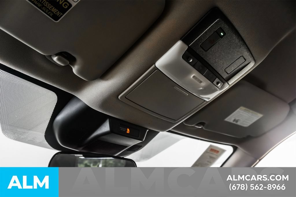 Used 2022 Nissan Rogue SV FWD image 55
