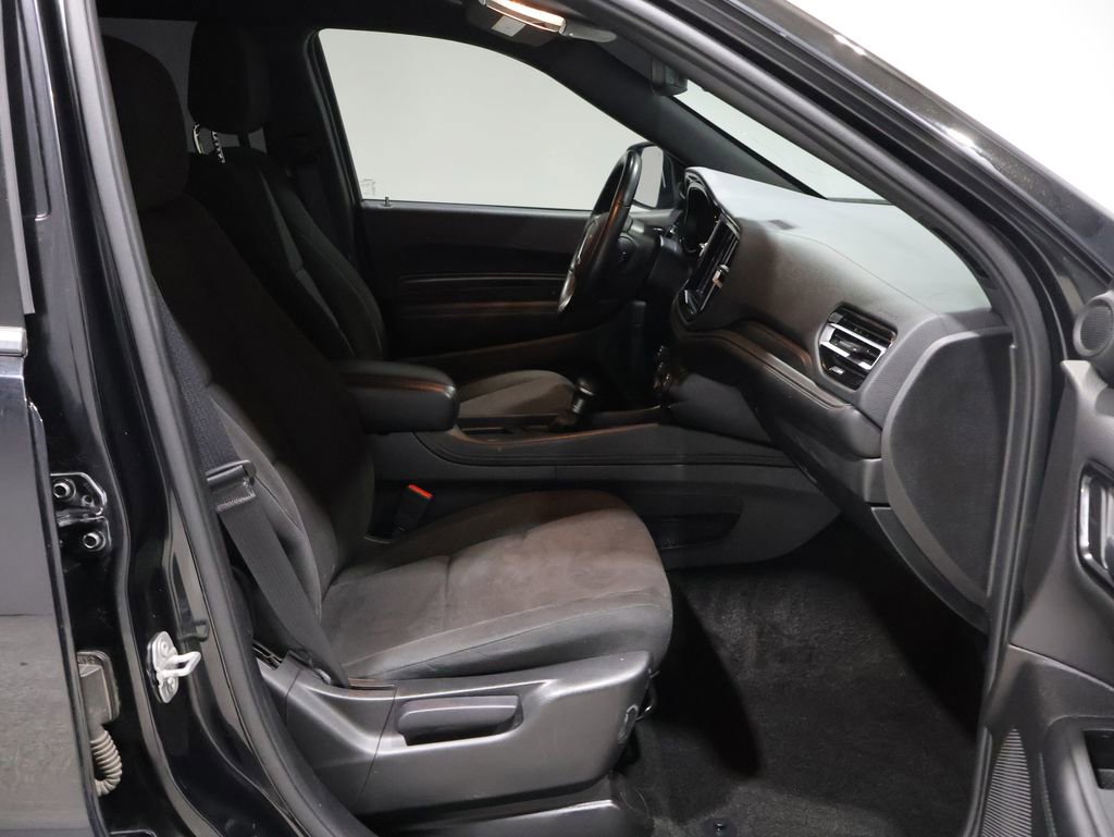 Used 2022 Dodge Durango SXT w/ Blacktop Package image 4