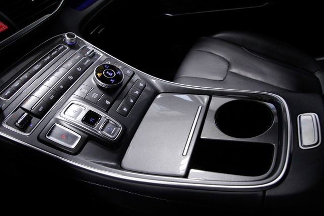 Used 2022 Hyundai Santa Fe Calligraphy image 28