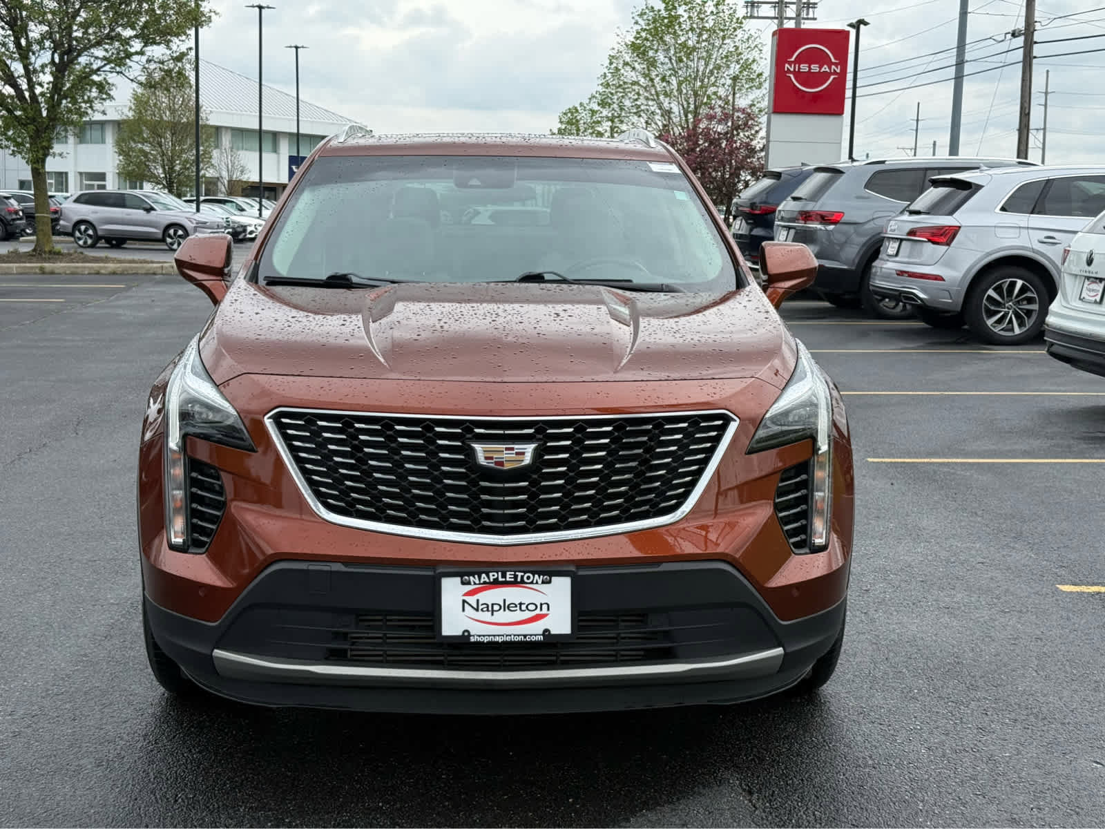 Used 2020 Cadillac XT4 Premium Luxury w/ Cold Weather Package FWD image 2