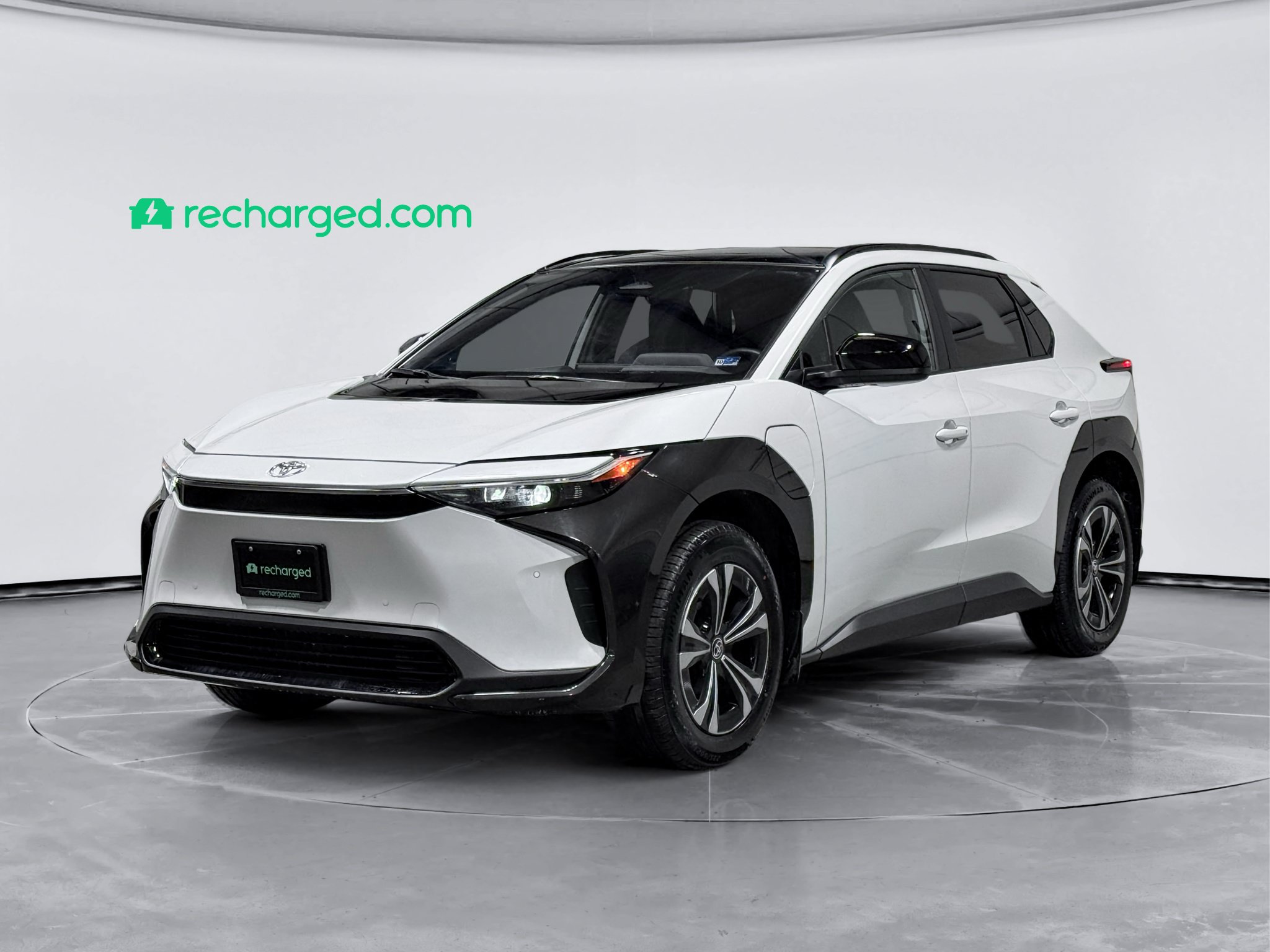 Used 2024 Toyota bZ4X FWD w/ Weather Package image 1