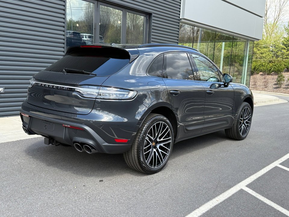 New 2026 Porsche Macan Turbo image 7