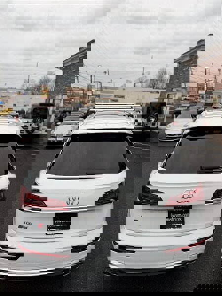 Used 2021 Audi SQ5 Premium image 3