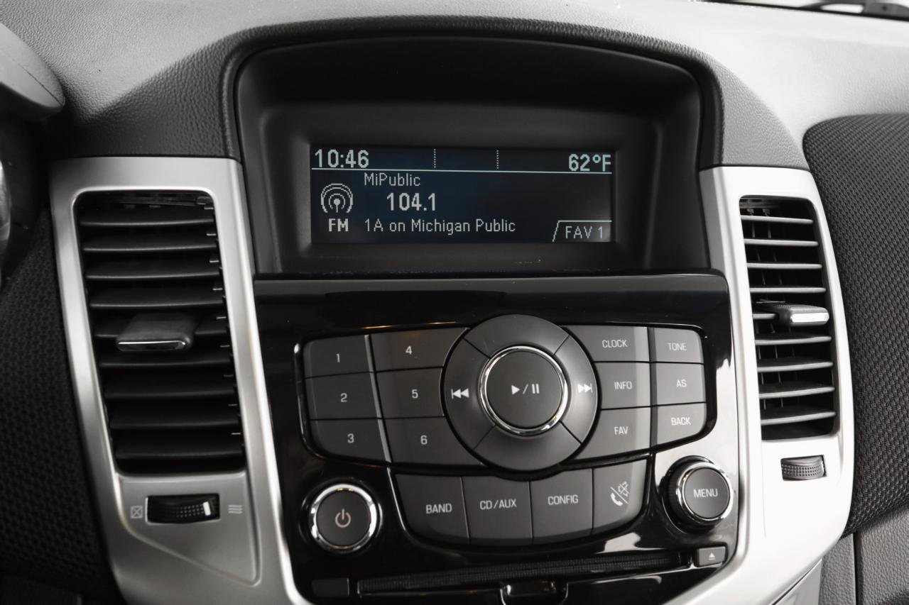 Used 2012 Chevrolet Cruze LT w/ RS Package image 21