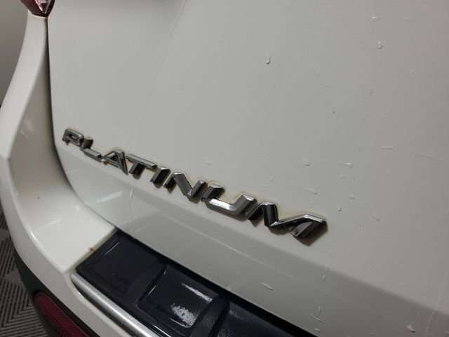 Used 2021 Ford Explorer Platinum w/ Equipment Group 601A image 8