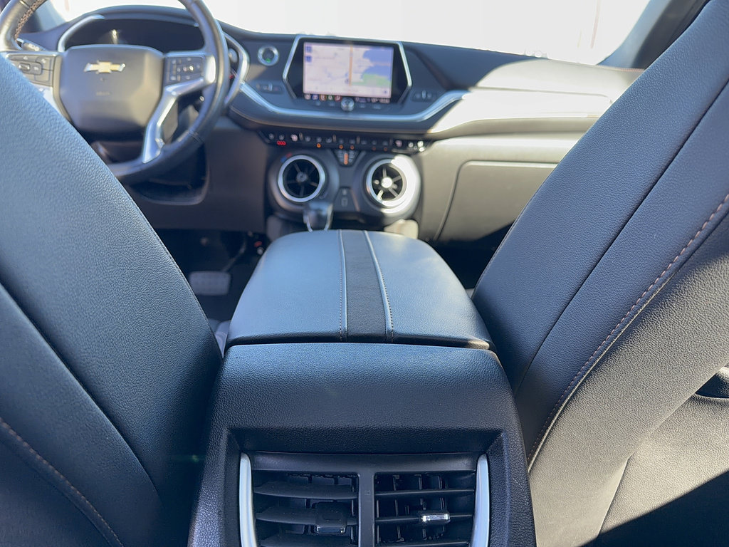 Used 2022 Chevrolet Blazer Premier w/ Enhanced Convenience Package FWD image 32
