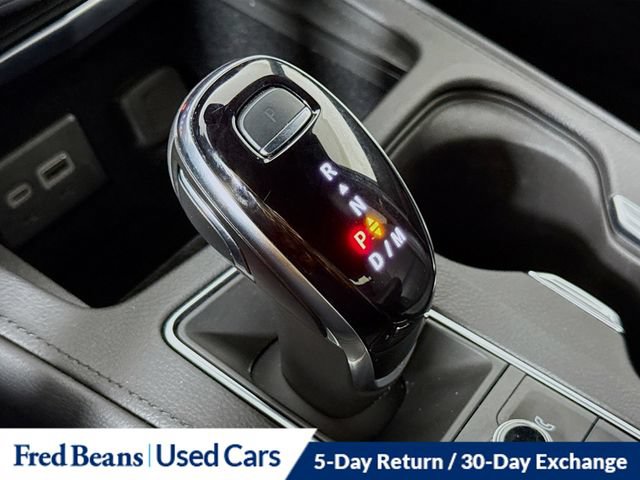 Used 2025 Cadillac XT4 Premium Luxury AWD/4WD image 24