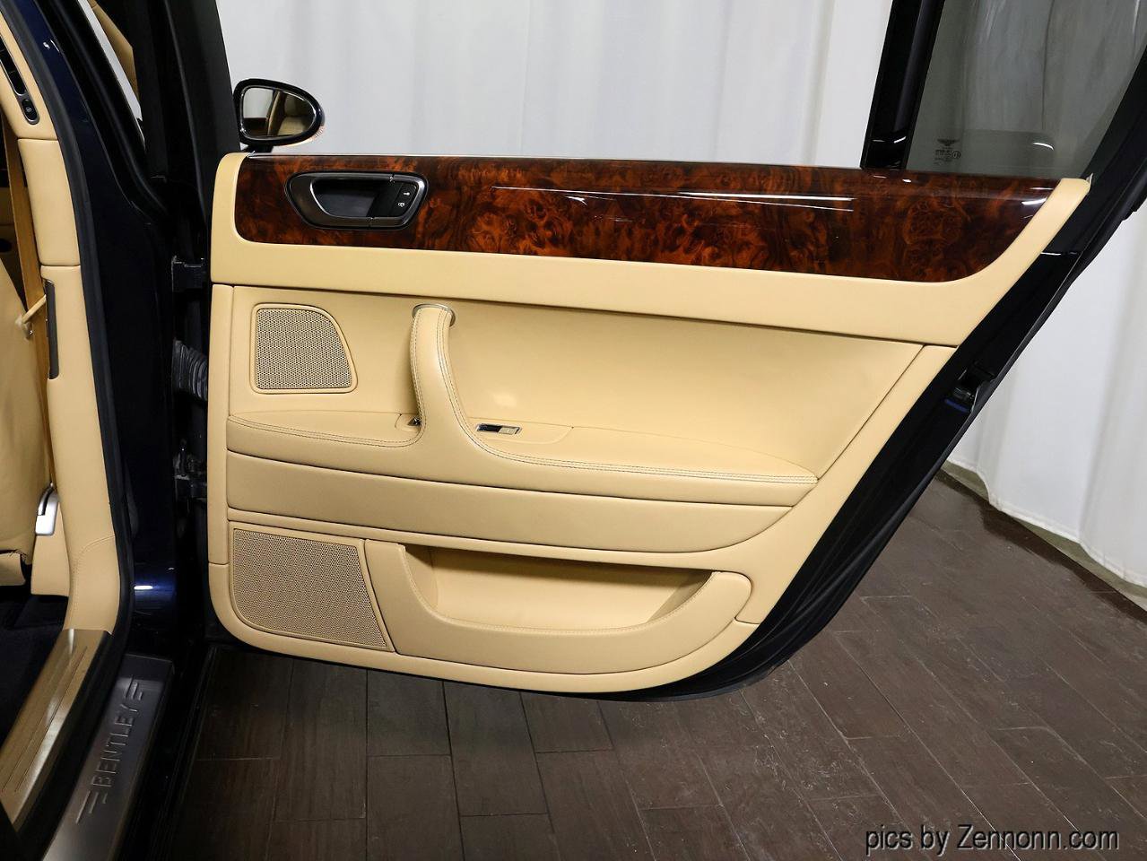 Used 2007 Bentley Flying Spur Flying Spur image 27