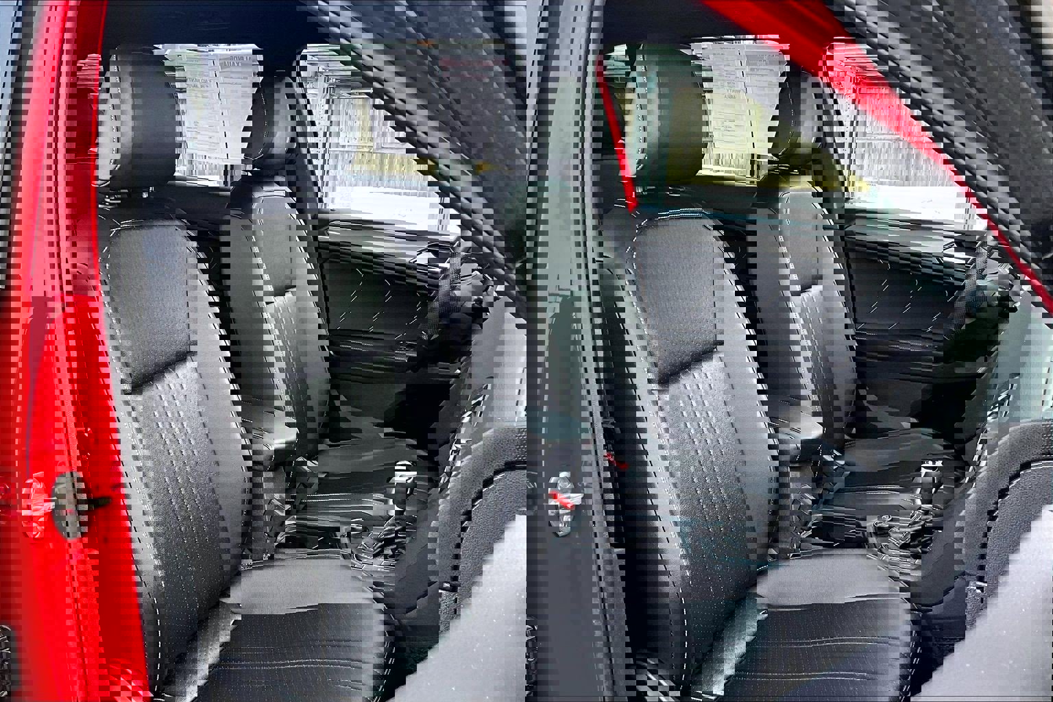 Used 2024 Volkswagen Tiguan SE R-Line image 7