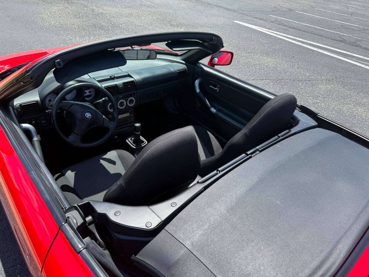 Used 2002 Toyota MR2 RWD image 20