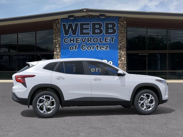 New 2026 Chevrolet Trax LS w/ LS Convenience Package FWD image 5